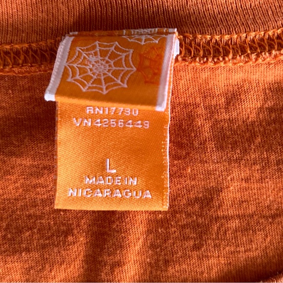 JACK O LANTERN HALLOWEEN TSHIRT - Picture 4 of 6